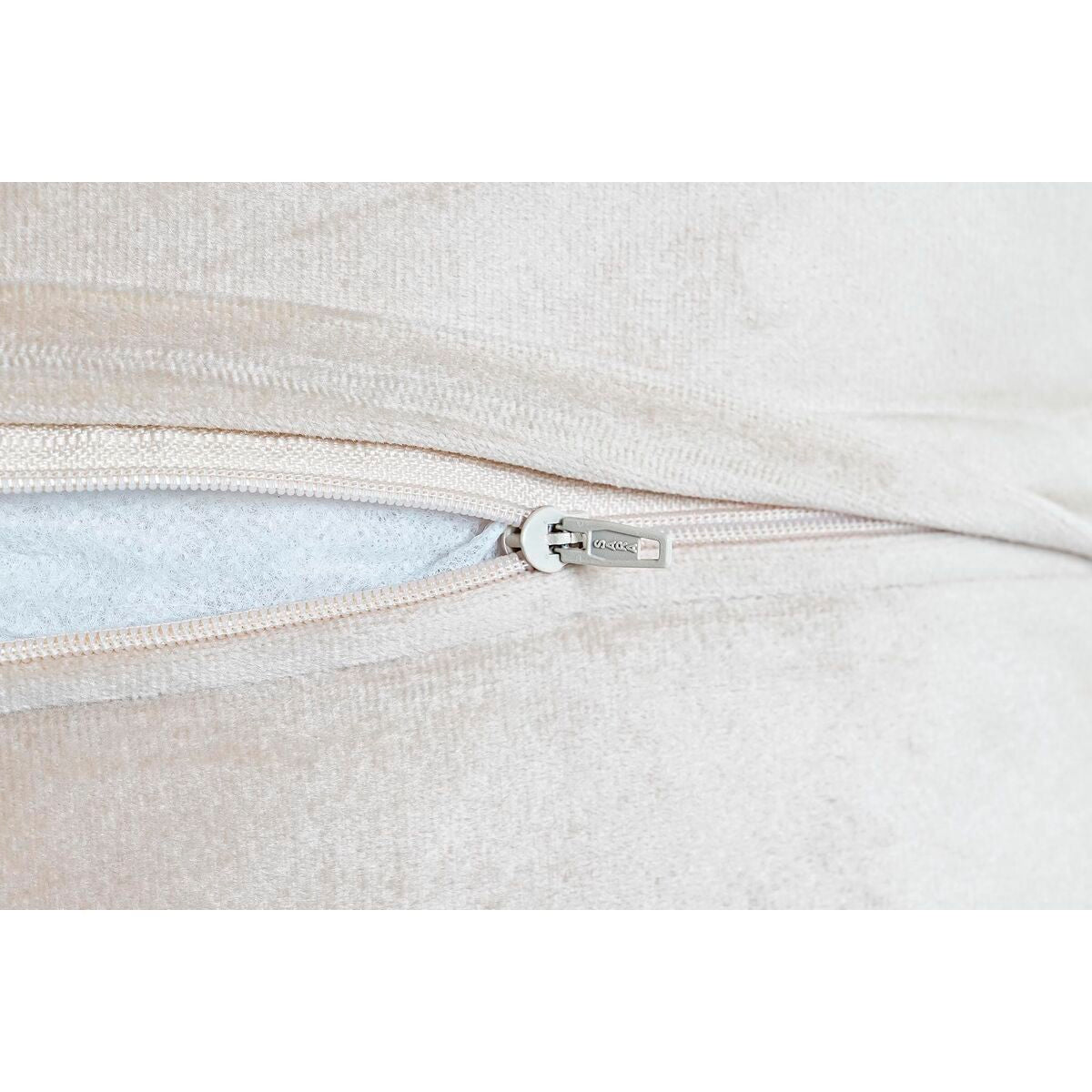 V11H1AD9E6700AD5FCB012DE7434E0B91383R6379518P4