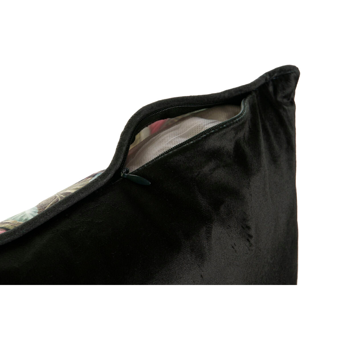 V6HC46E3816DF2BE7095E87FFF485D3EFCAR6314417P4