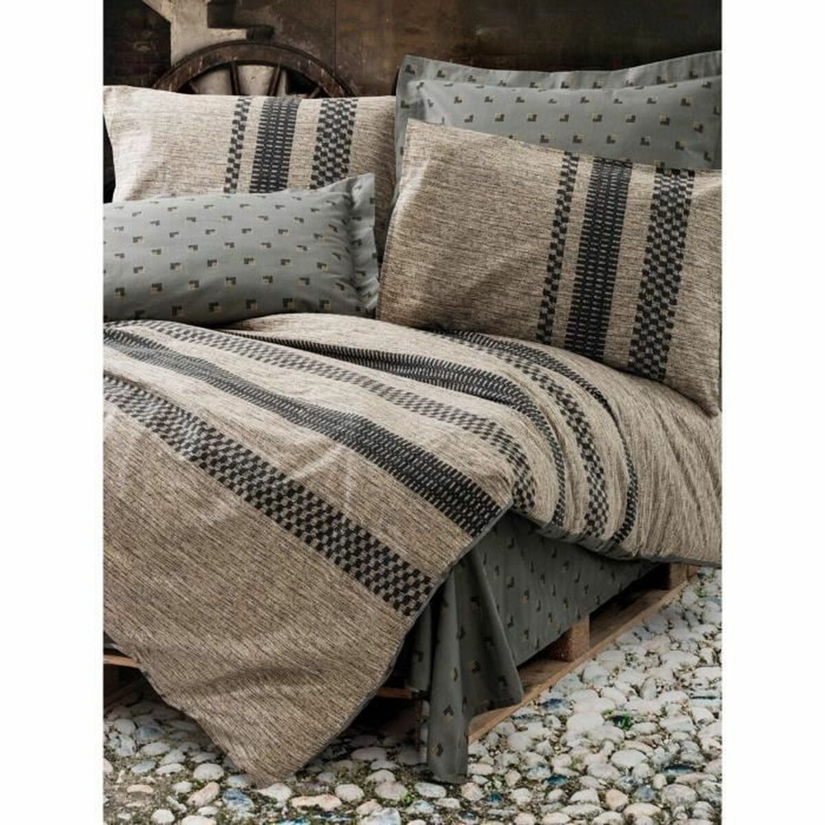 V5H6115156A1EF1045295EB177237567A52R7406503P4