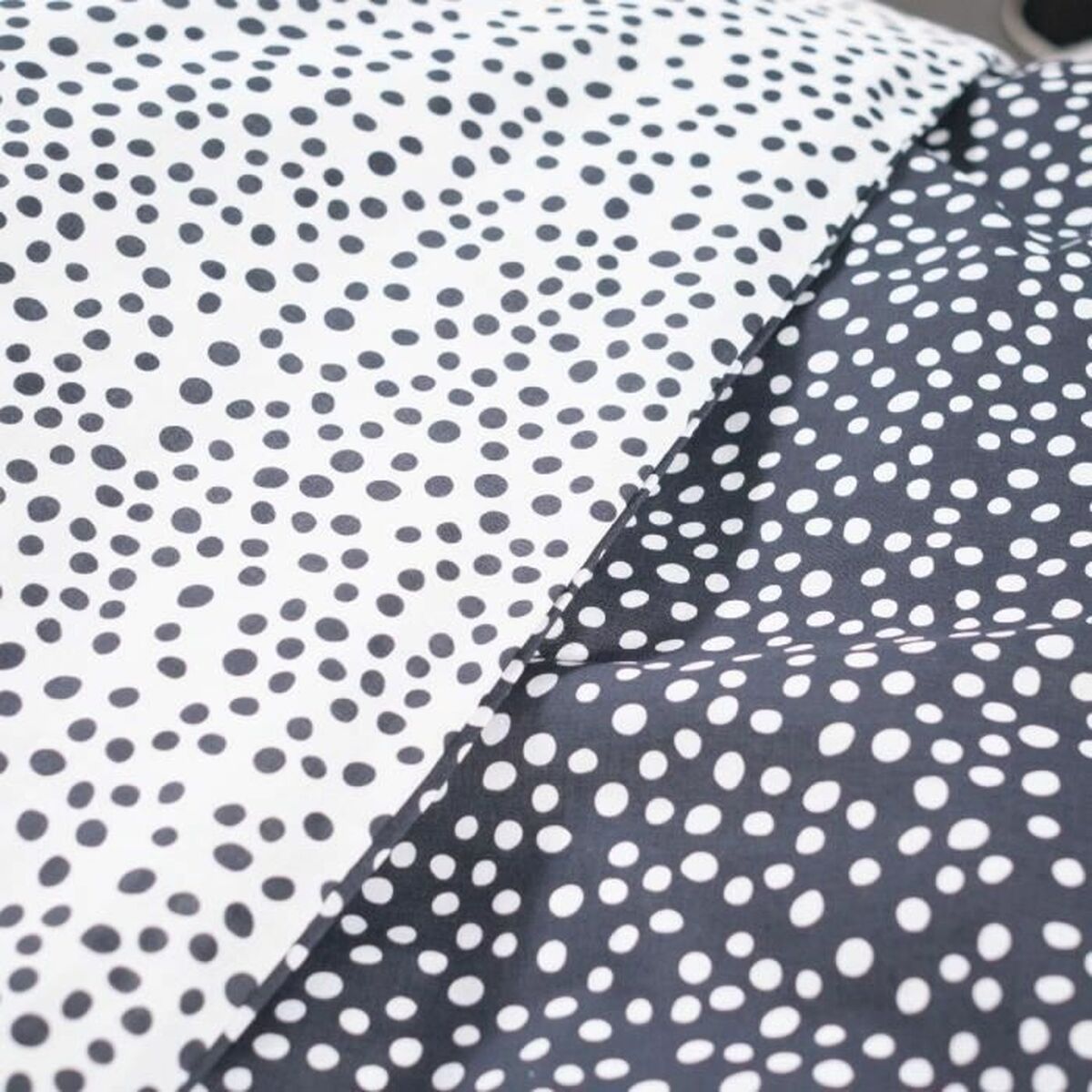 V7HC39AFF3BC3FF7CF85F29CD541520AC83R7349025P3