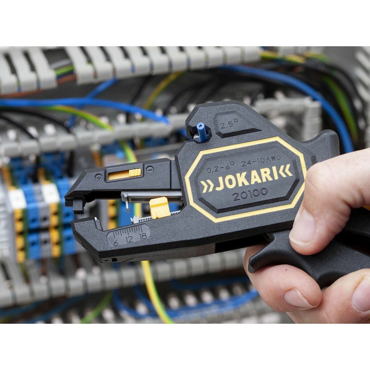 V5H3F2F46E71AD2E4F394408A0D747036D0R6630160P9