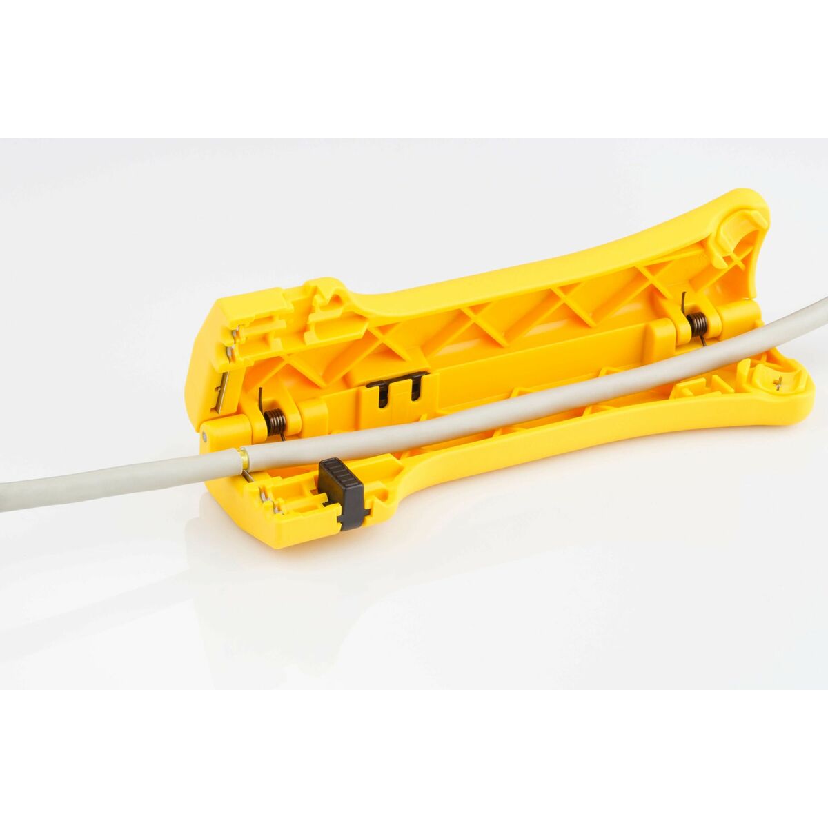 V5H463C028A8E1D5AD365AA08AF5DE61052R6630499P5