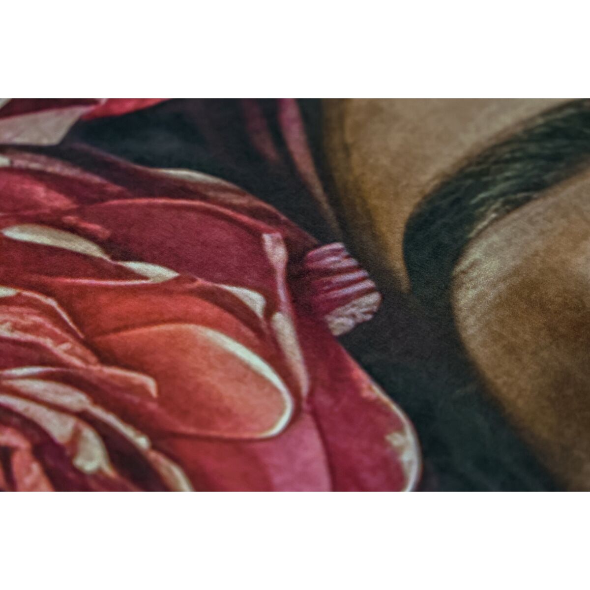 V4HE680CAC218C90D98E6ABEEB6569A1E53R7092660P3