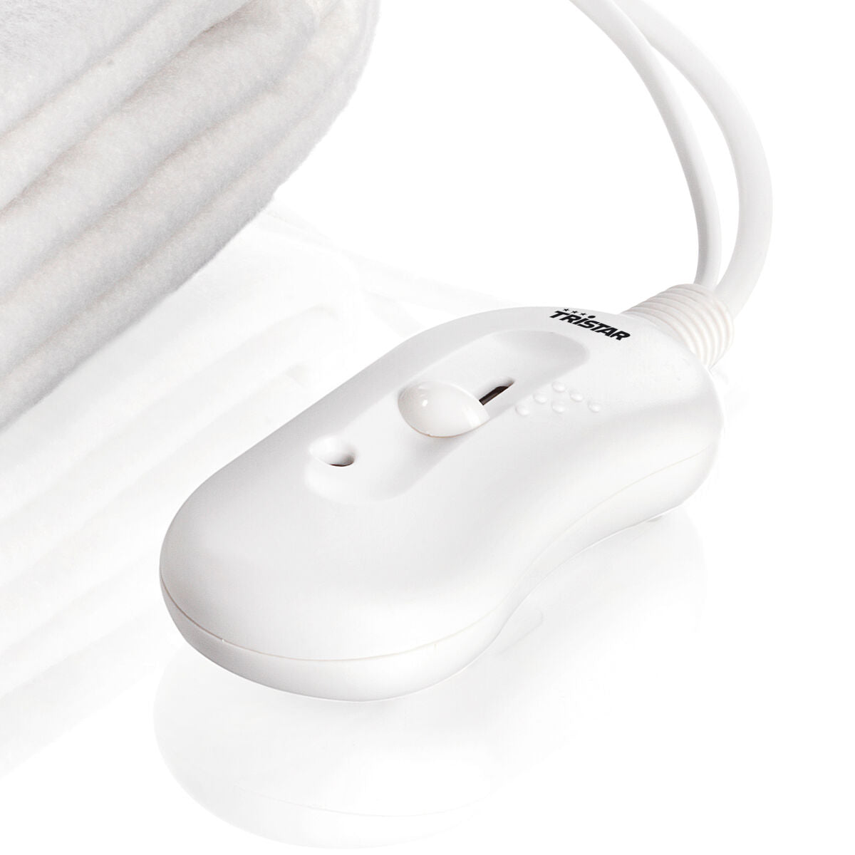 V3H61147C9DB1D0DF9284479E95C6717B41R7502784P6