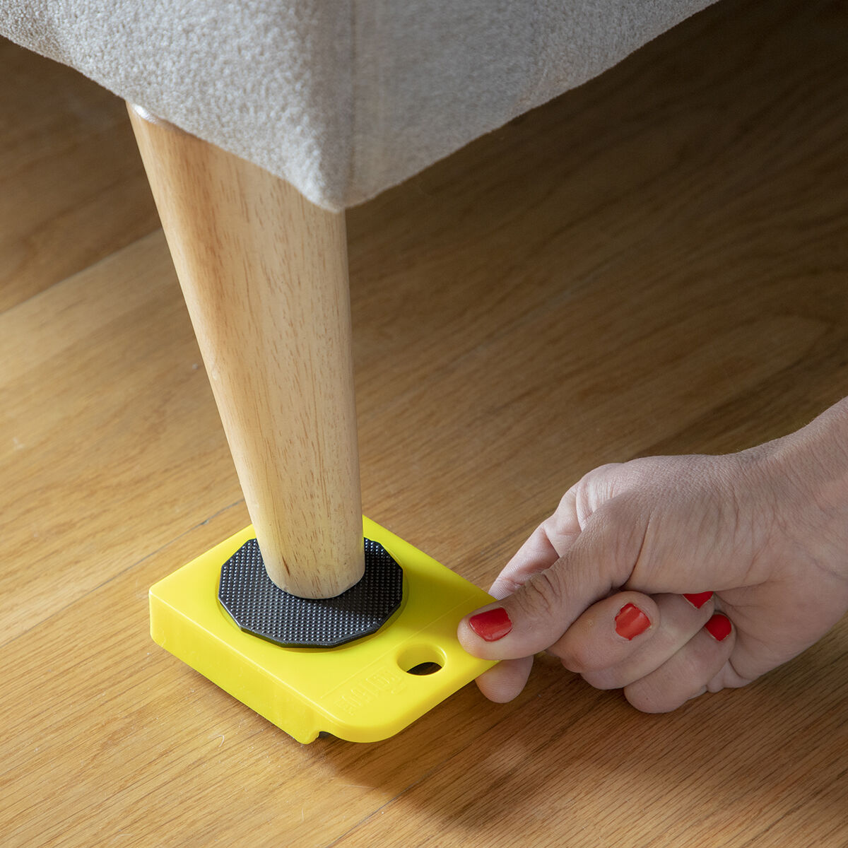 V15H81684C5966502A798C6757005C6AB512R5254915P6